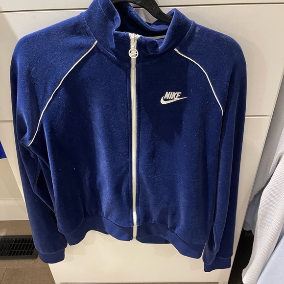 Nike Jackets & Blazers - nike zip up